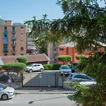 Viabai con parcheggio privato